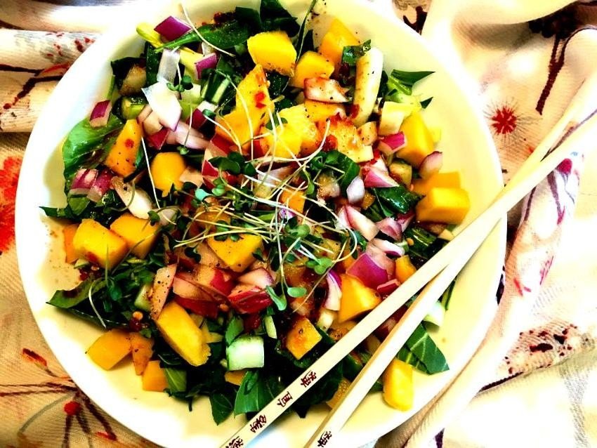 Spicy Thai Pak Choi and Mango Salad
